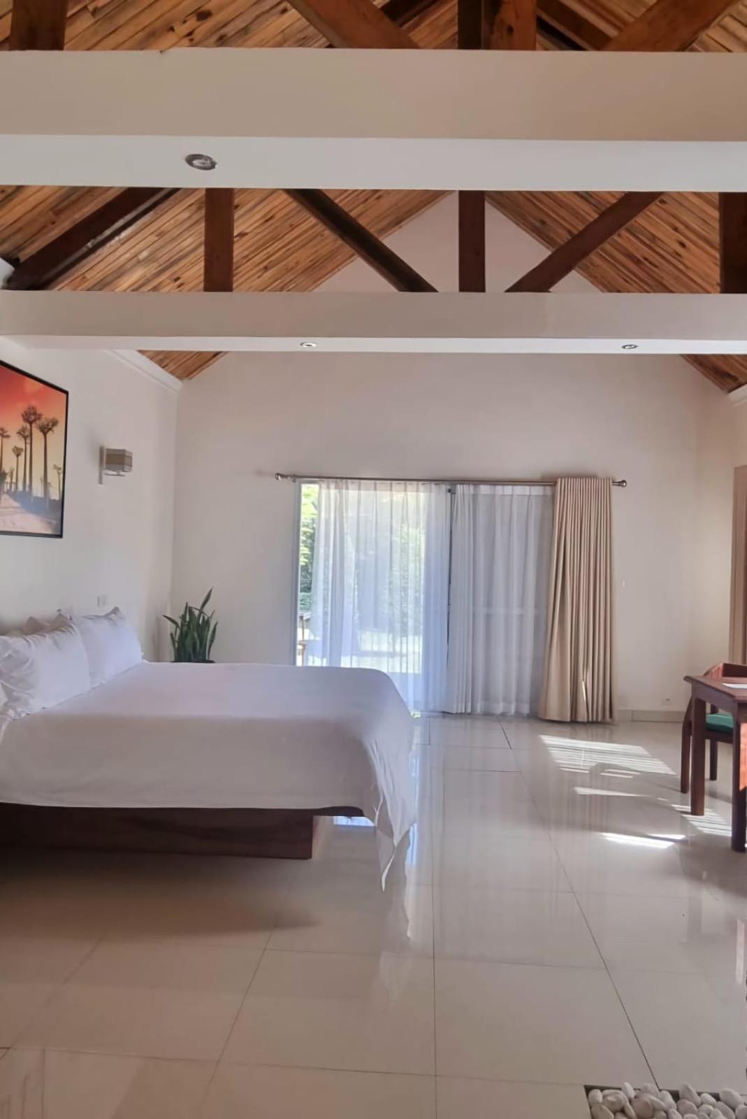 Mahafaly Hotel & Resort Antsirabe Exteriér fotografie